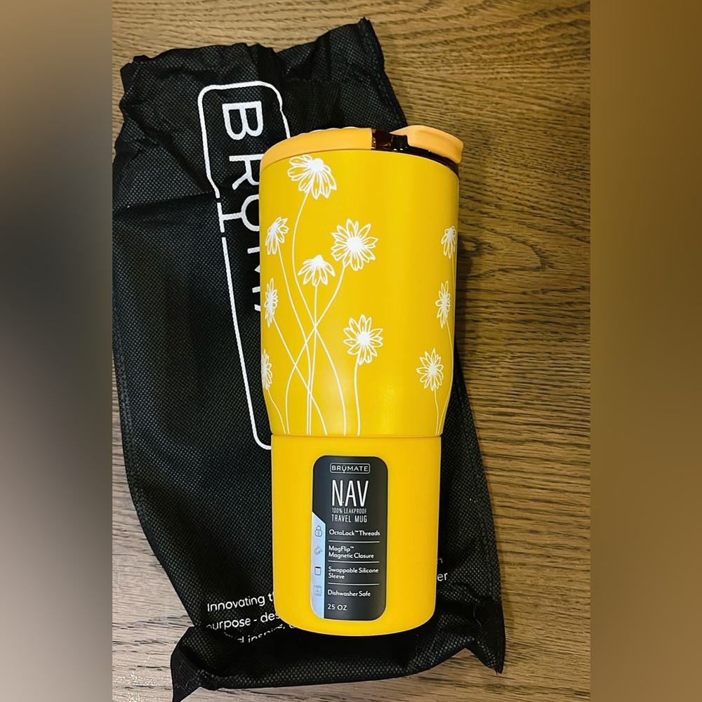 🆕 BrüMate Yellow Floral Travel Mug Nav 25 SUNDAISY
